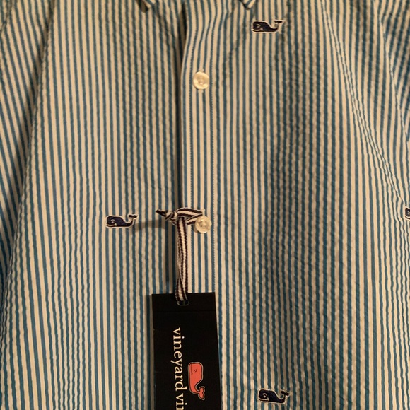 Vineyard Vines Seersucker Pinstripe Dress Shirt - Picture 2 of 8